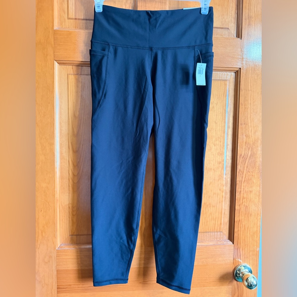 Old Navy Black Powersoft 7/8 High-Rise Leggings w/pockets BNWT Size Large